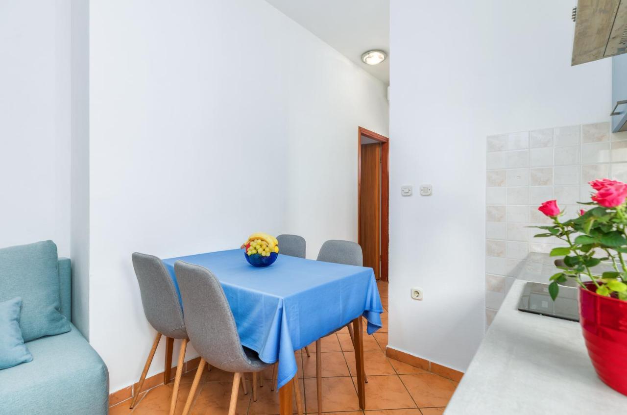 Center Of Fazana Apartments Katarina Экстерьер фото